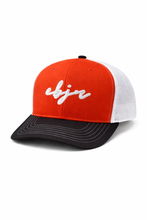 Load image into Gallery viewer, Snapback trucker hat
